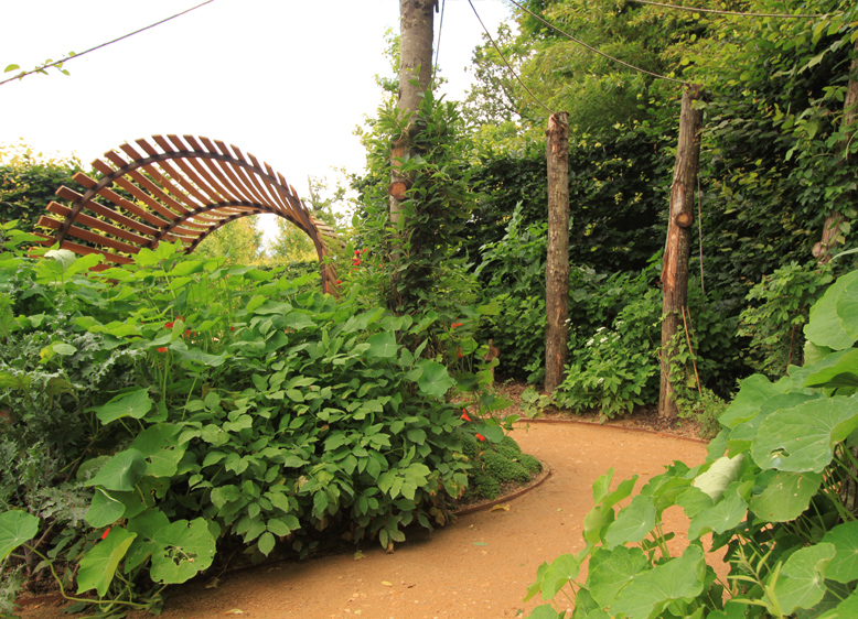 APRÈS DEUX MOIS TRÈS HUMIDES…